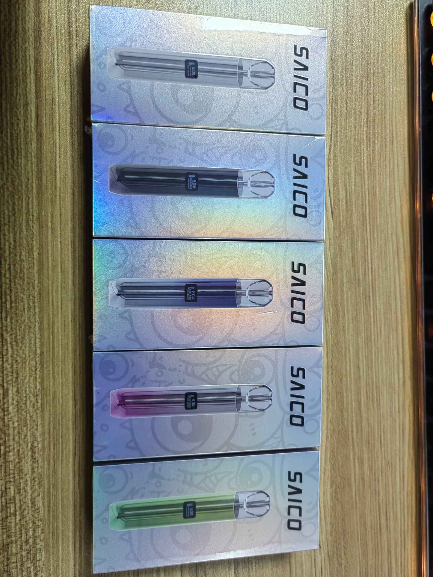 SAICO炫刻一代主機 鋅合金材質煙桿 通用sp2,哩啞，lana等一代煙彈 雙檔調節(8W-10W）具有智能顯示屏-VAKA糖果雲煙館