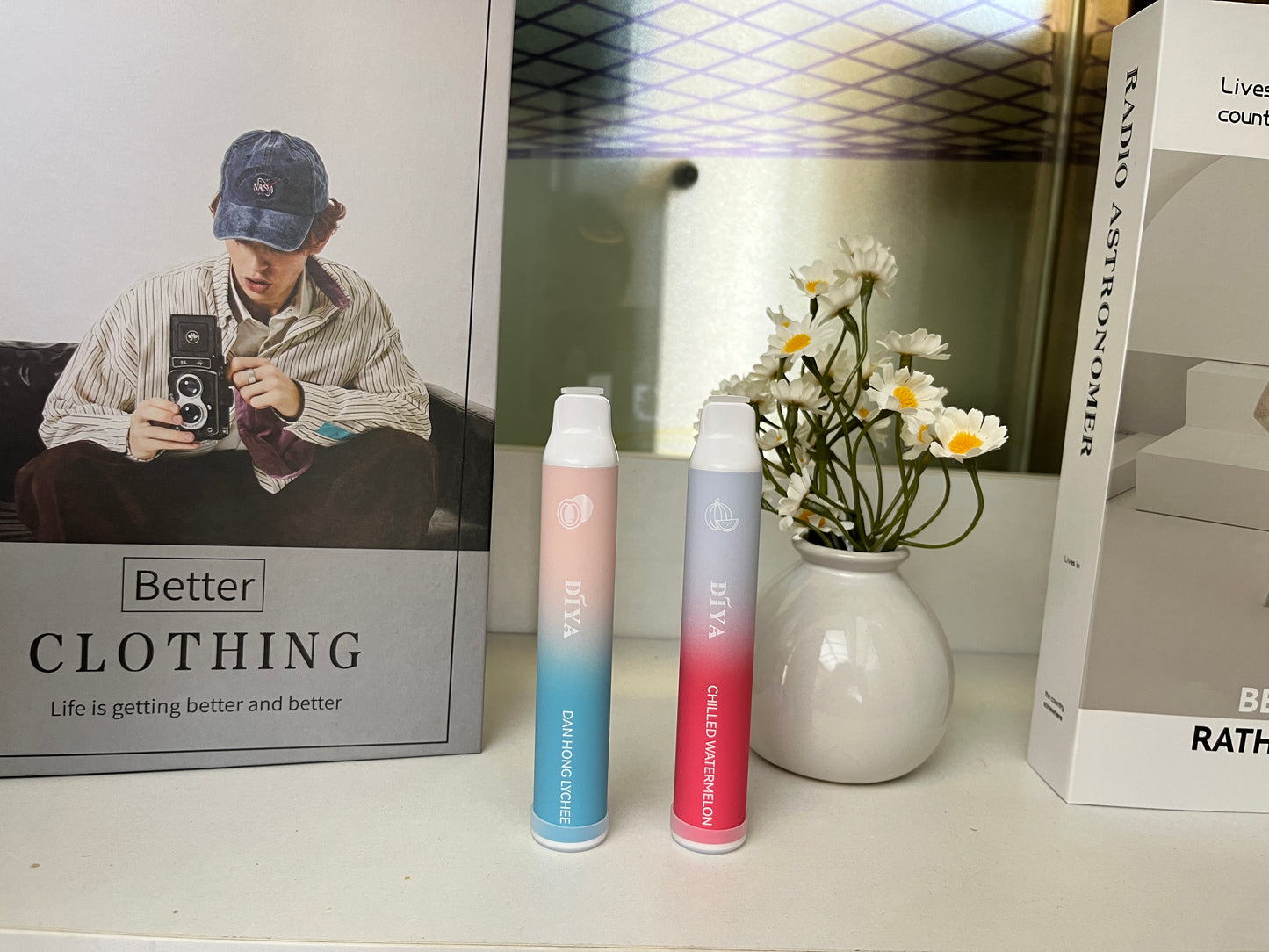 【DIYA叮啞7500口拋棄式】新款叮啞可充電霧化桿-叮啞7500口puffs油倉加長版電子煙-30/50mg-VAKA糖果雲煙館